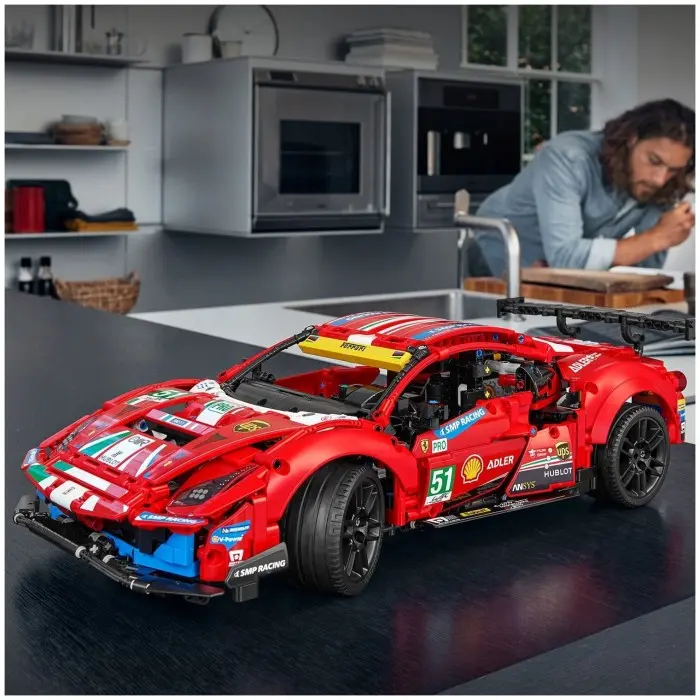 Lego Technic Ferrari 488 GTE AF Corse 51