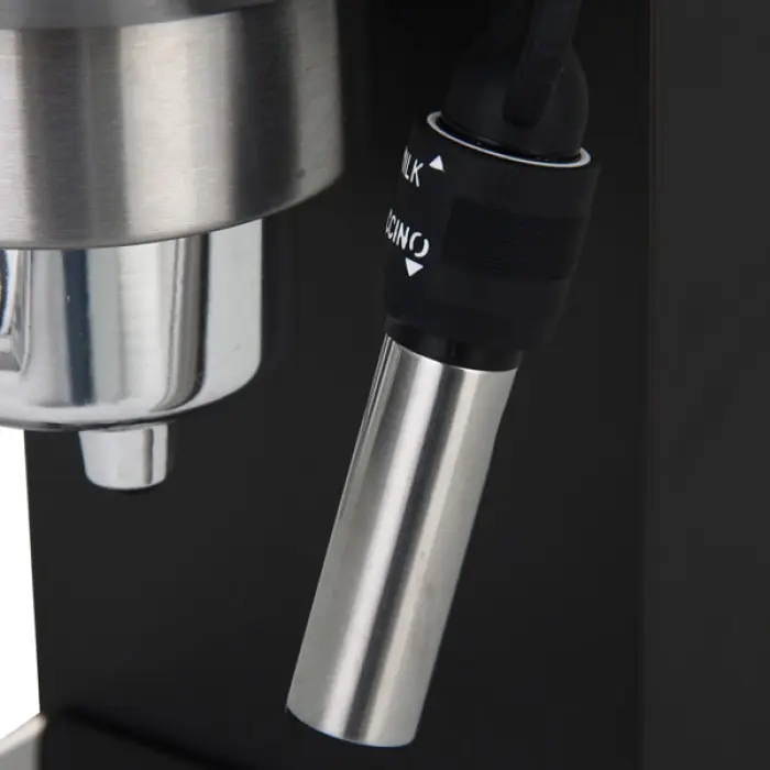 Кофеварка рожковая De'Longhi Dedica EC 685, черный