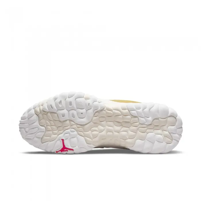 Nike delta lite store
