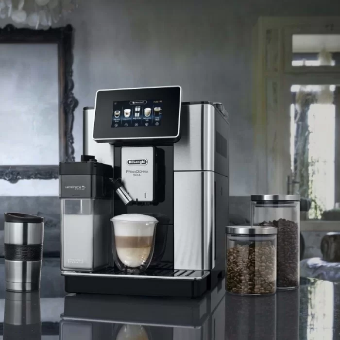Кофемашина DeLonghi ECAM610.74.MB 
