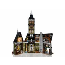 Конструктор LEGO Creator 10273 Дом с привидениями
