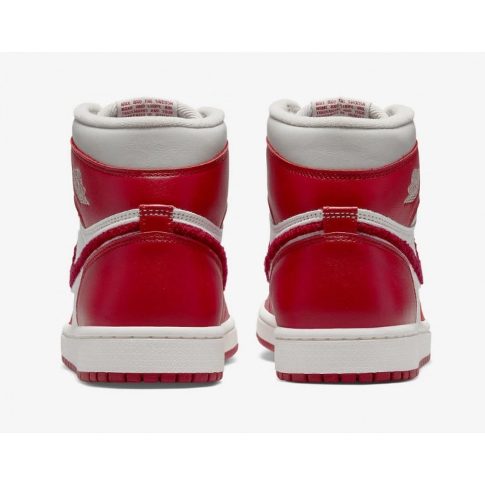 Купить Кроссовки Nike Air Jordan 1 High OG Varsity Red DJ4891-061  US 8/ СМ 25/ EUR 39 в магазине stiltv.ru по низкой цене, фото номер 4