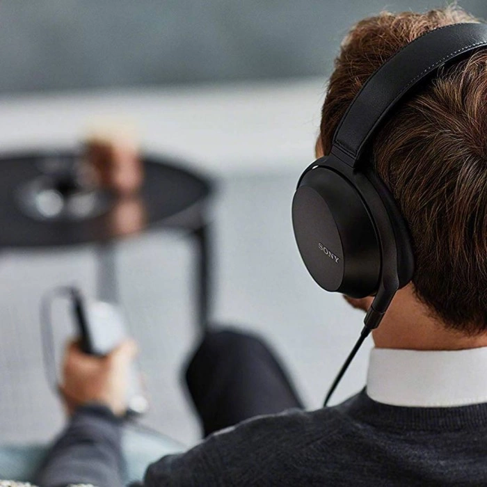 Купить Наушники Sony MDR-Z7M2 Black в магазине stiltv.ru по низкой цене, фото номер 7